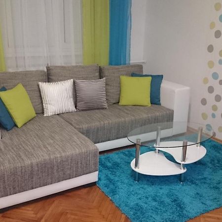 Studio Apartman Jakobyho Appartamento Košice Esterno foto
